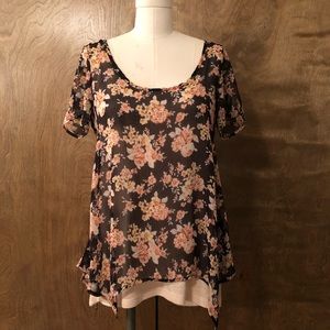 Wallflower Tunic Blouse